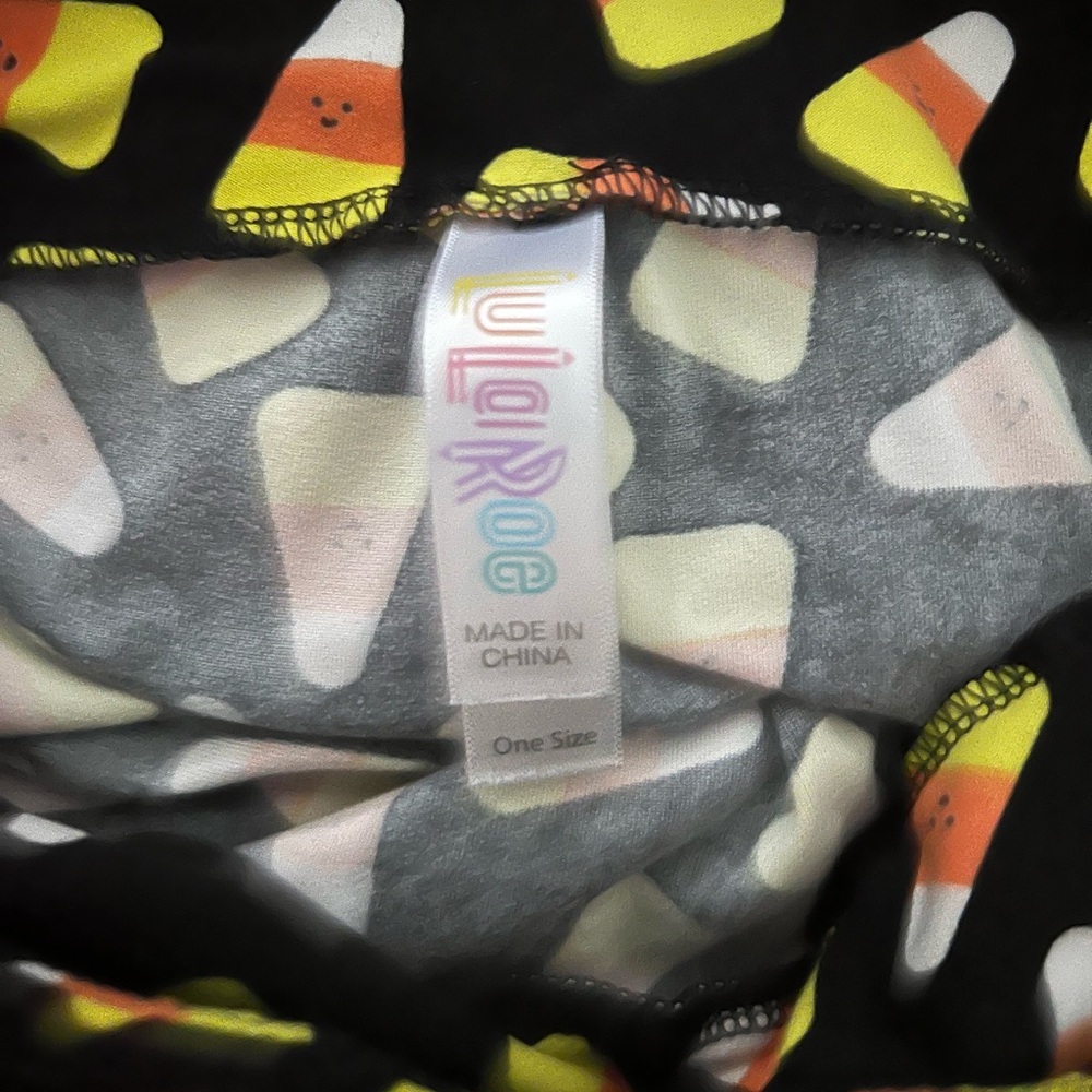 LuLaRoe OS (2-10) Black Orange Gold White Candy Corn Fall Halloween Leggings - Picture 3 of 5